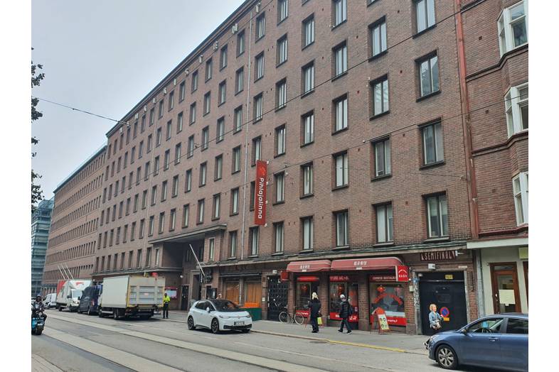 Urho Kekkosen katu 4-6