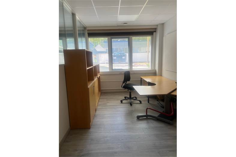 Läntinen Teollisuuskatu 10