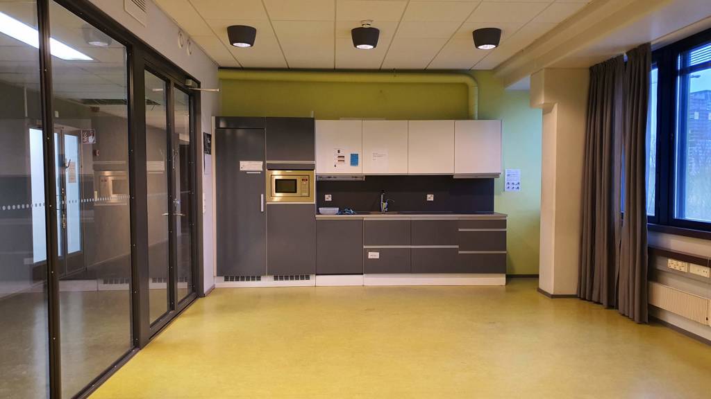 Sörnäisten rantatie 25