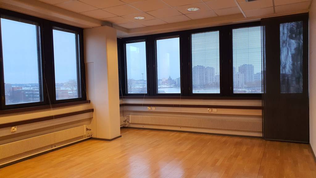 Sörnäisten rantatie 25