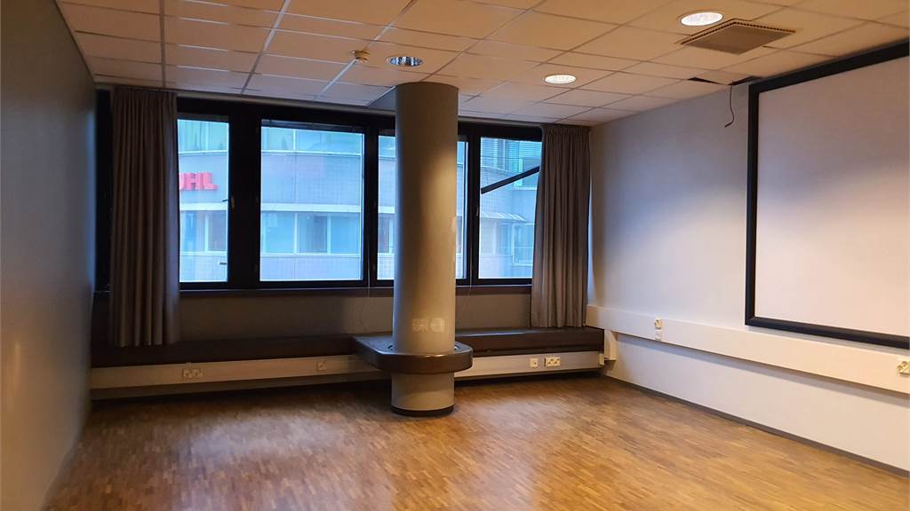 Sörnäisten rantatie 25