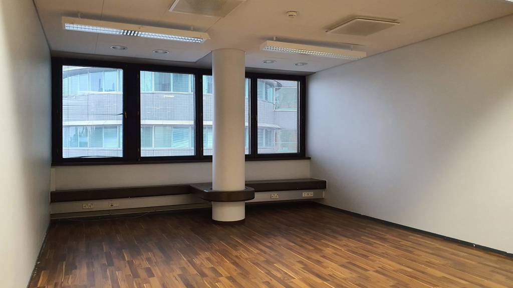 Sörnäisten rantatie 25