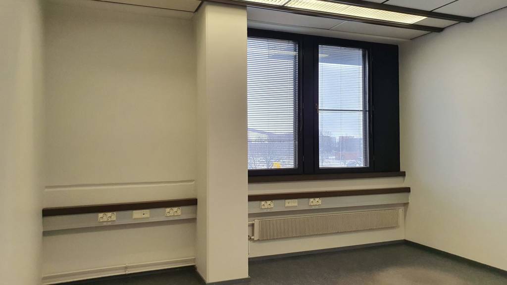 Sörnäisten rantatie 25