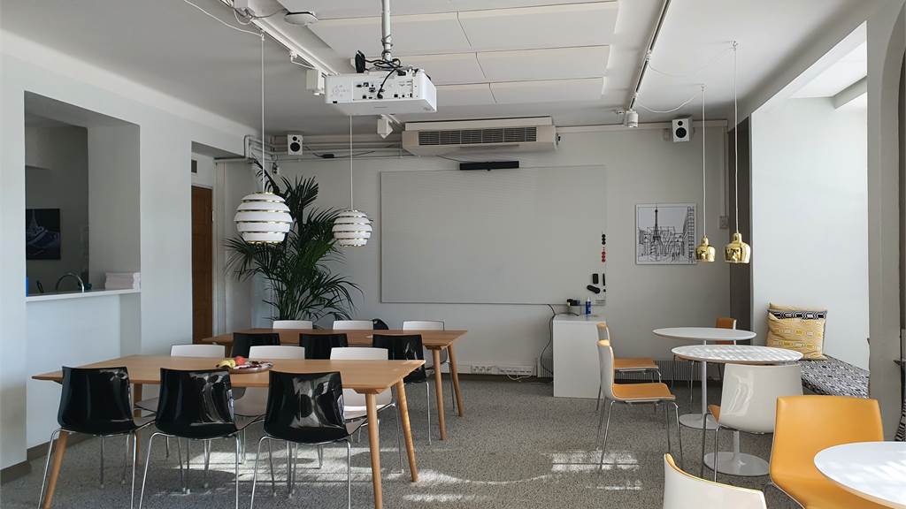 Köydenpunojankatu 2