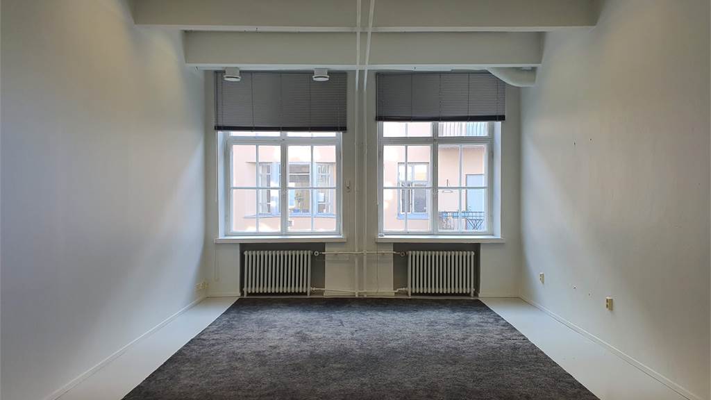 Köydenpunojankatu 2