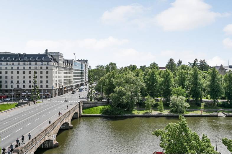 Pitkänsillanranta 3