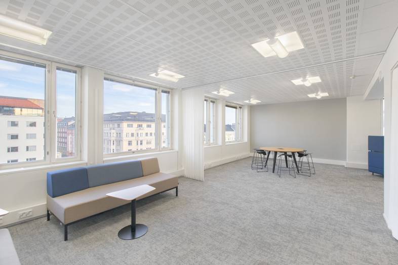 Eteläinen Rautatiekatu 10