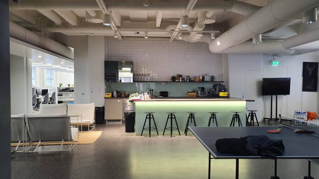 Köydenpunojankatu 2