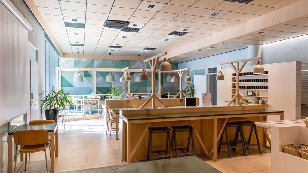 Aku Korhosentie 8 - 10