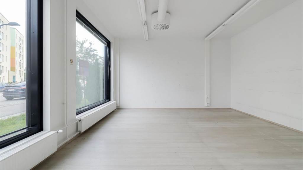 Leinelän puistotie 12