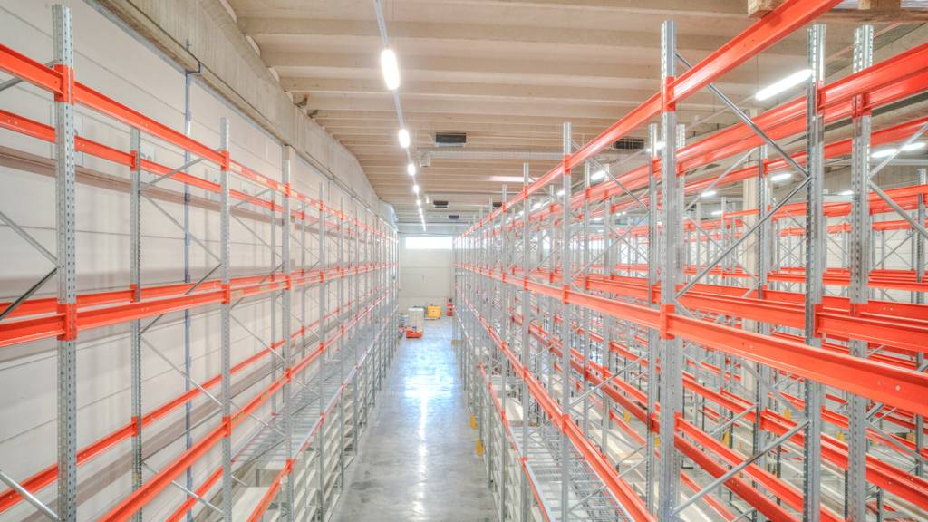 Juvan Teollisuuskatu 25