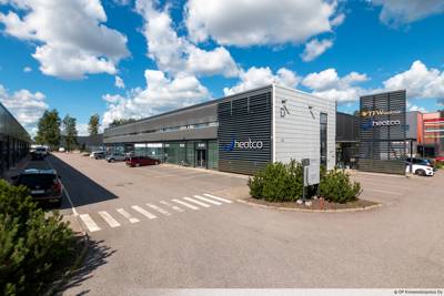 Puutarhatie 24 - D-talo