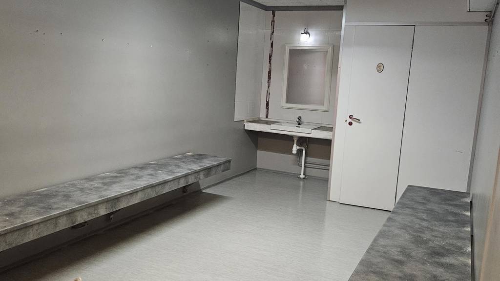 pukuhuonetilaa Syväraumankatu 3