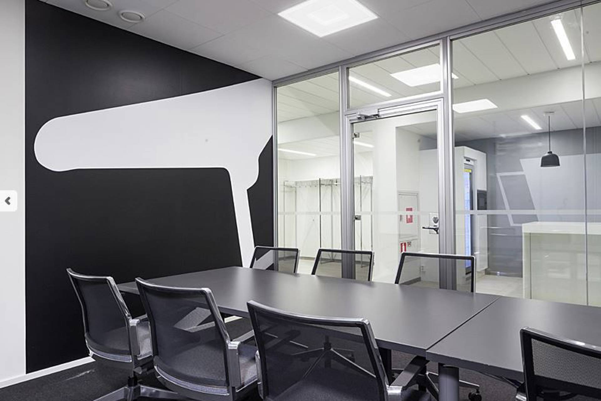 Pohjoinen Rautatiekatu 25