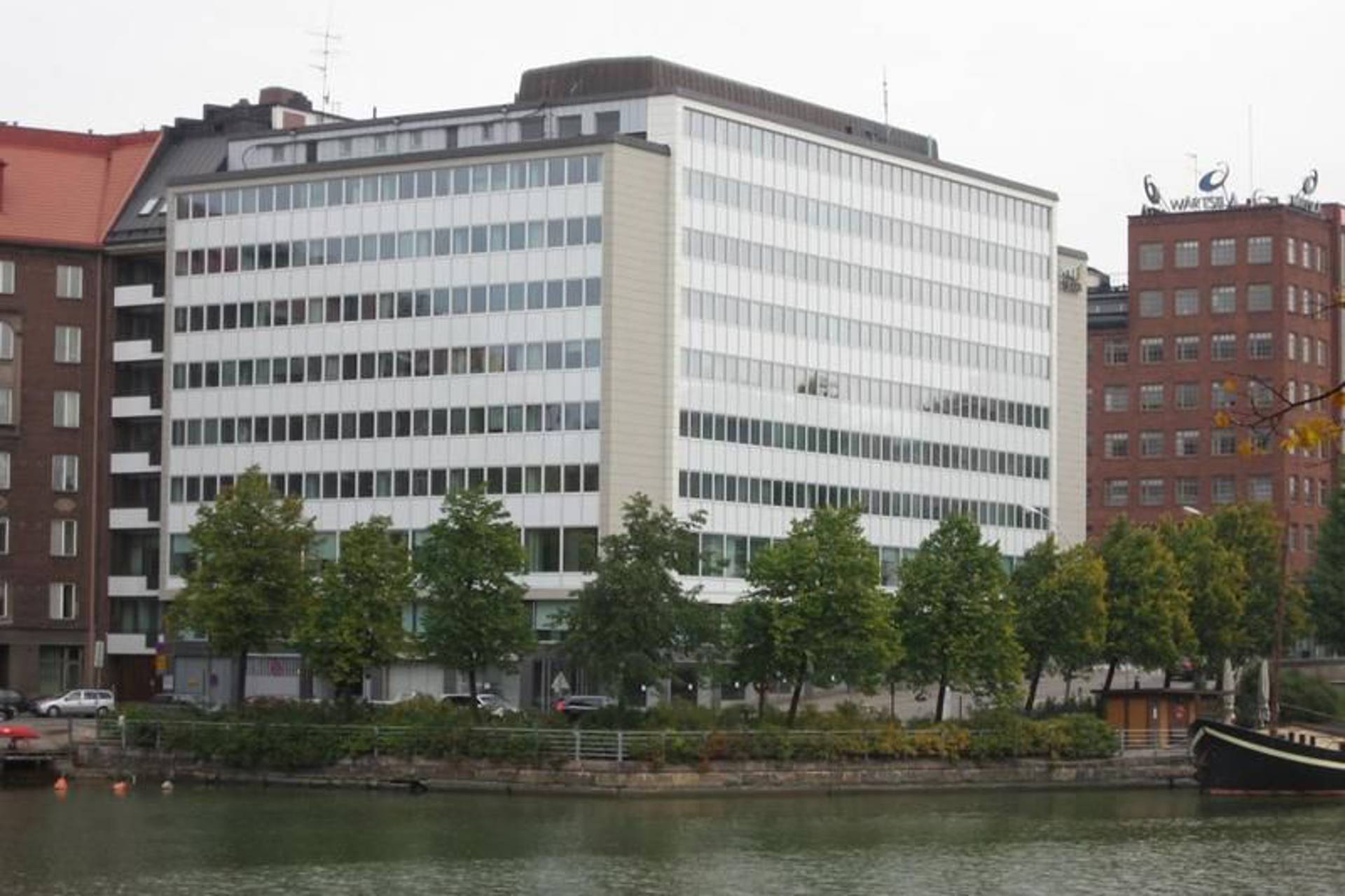 Pitkänsillanranta 3