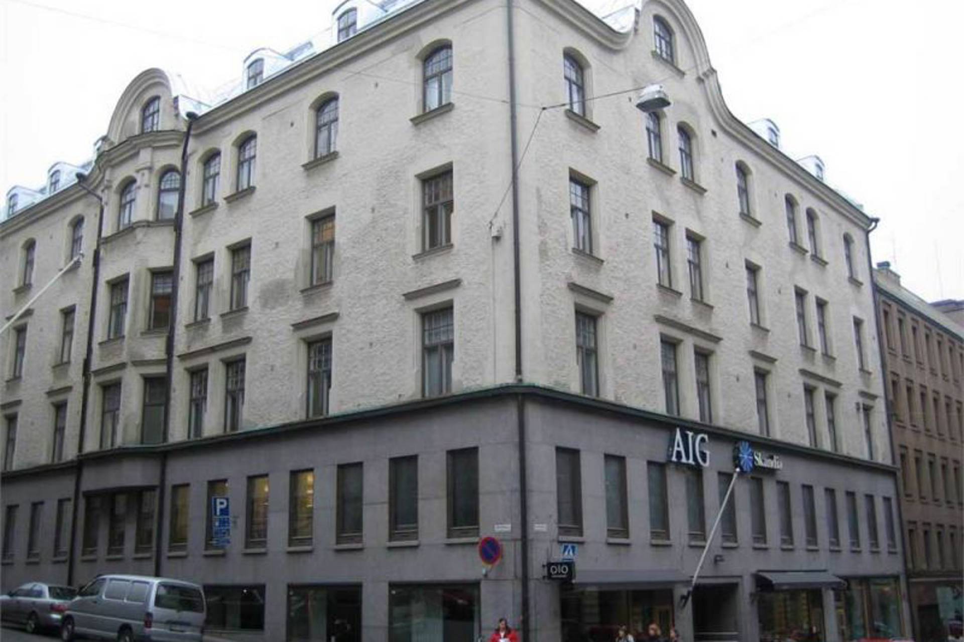Kasarmikatu 44