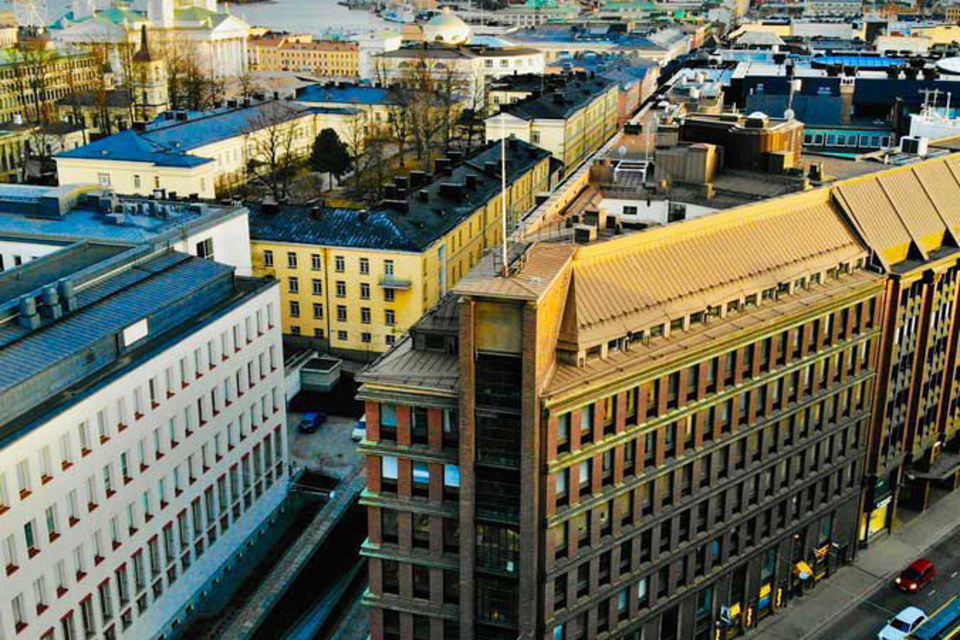 Kaisaniemenkatu 13/Mikonkatu 13