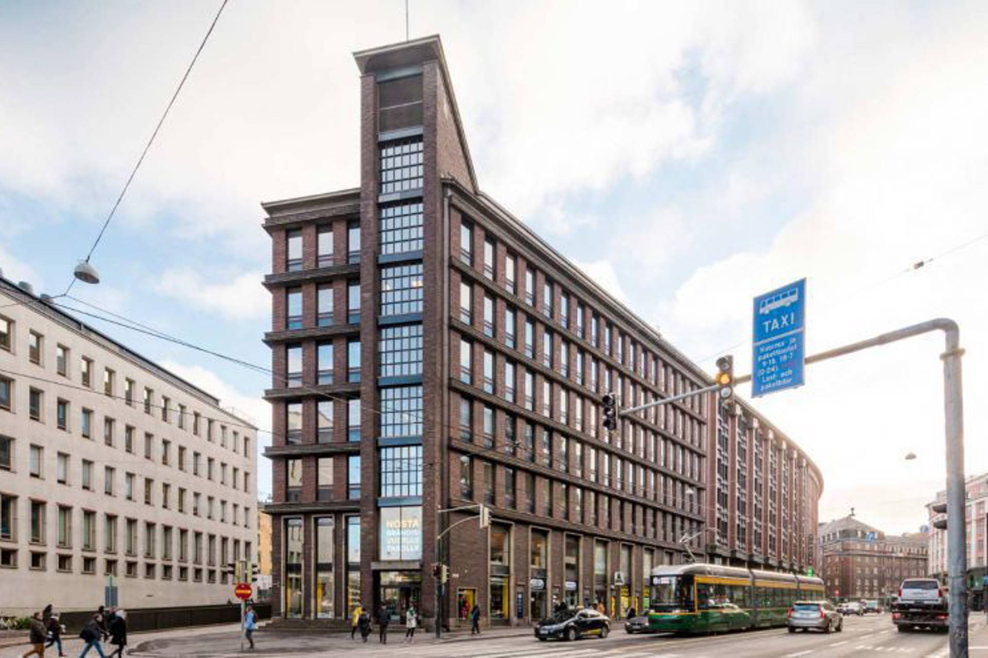 Kaisaniemenkatu 13/Mikonkatu 13