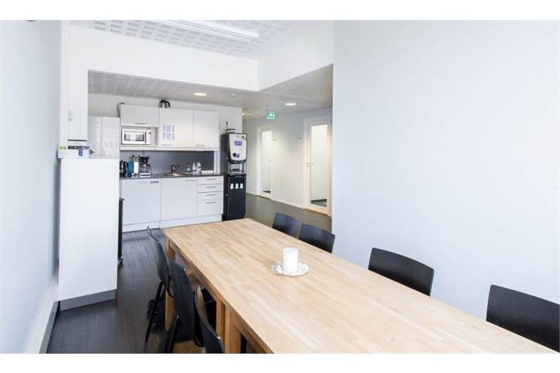 Fredrikinkatu 48/Eteläinen Rautatiekatu 10