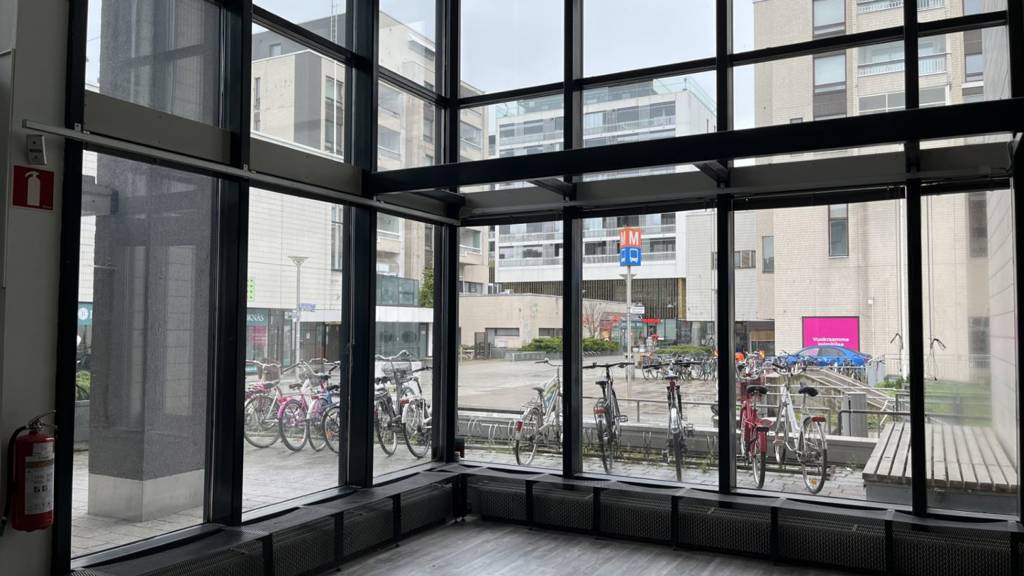 Länsituulentie 1/Länsituuli 1