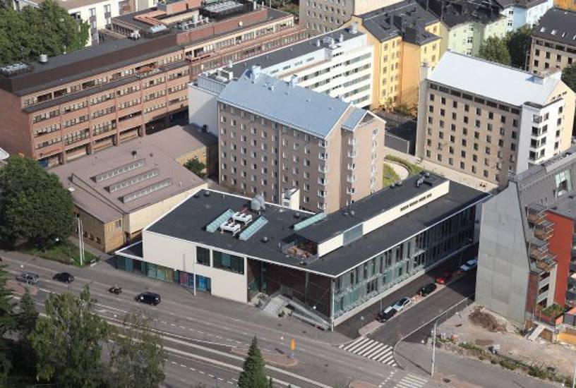 Leppäsuonkatu 9/Hietaniemenkatu 14