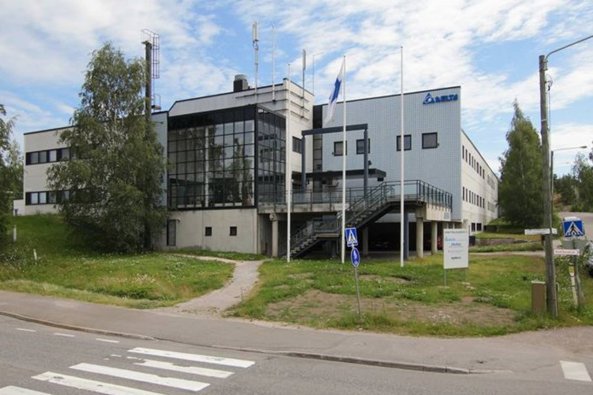 Juvan Teollisuuskatu 15