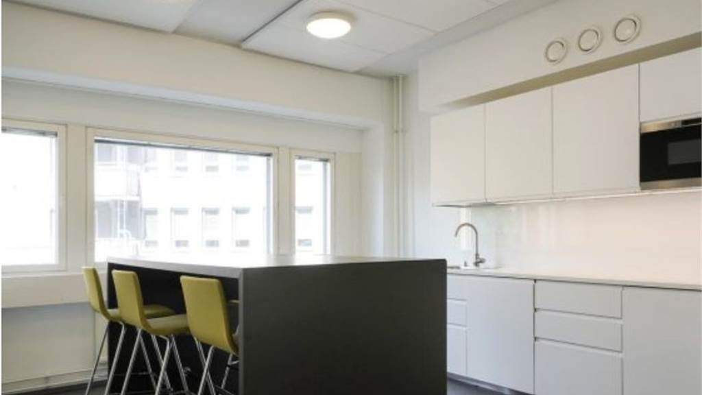 Pohjoinen Rautatiekatu 25