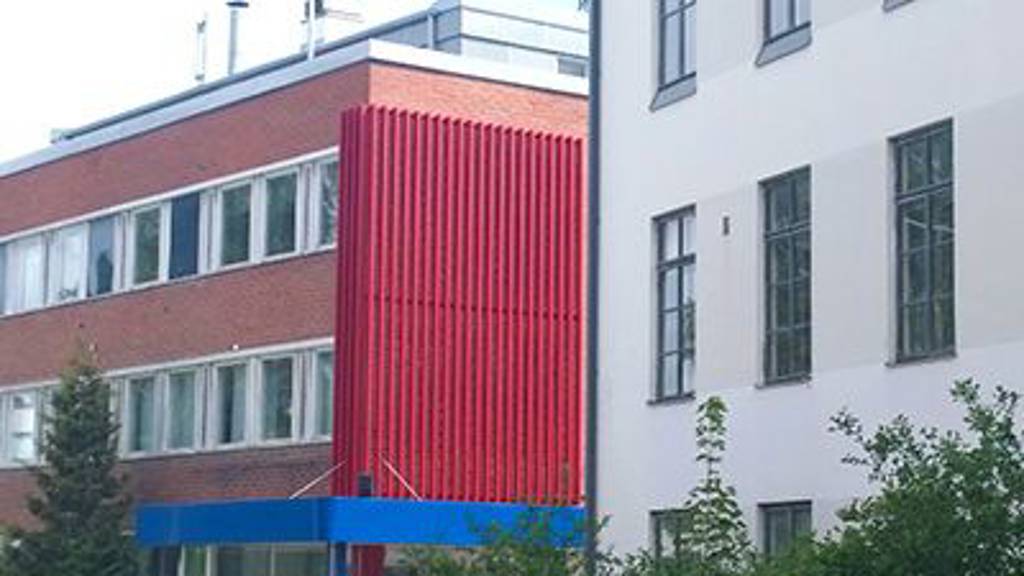 Julkisivu Maisterinkatu 9