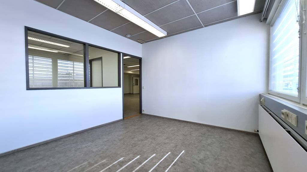 Toimisto4 Kempeleentie 7 A