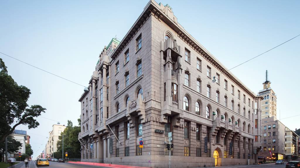 Suomitalo Lönnrotinkatu 5