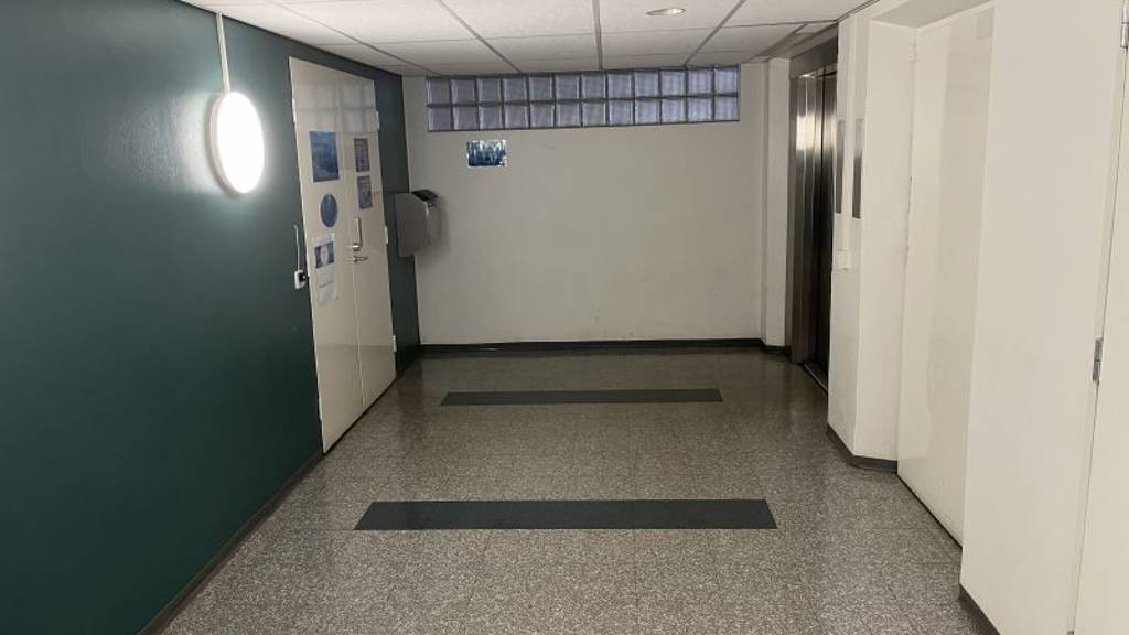 7. kerroksen porrasaula Yliopistonkatu 60