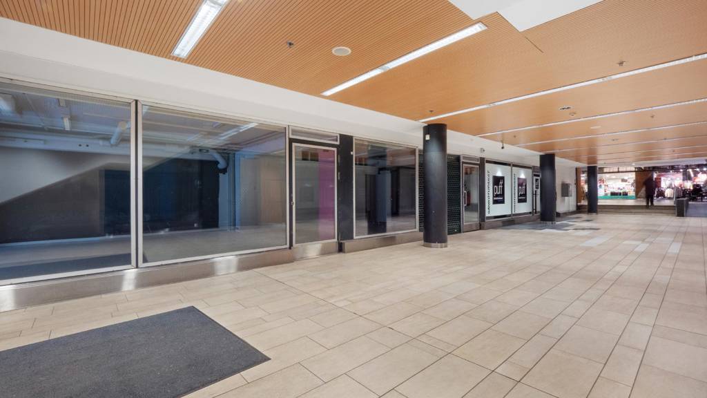 Isomyy kauppakeskus Kauppakatu 26