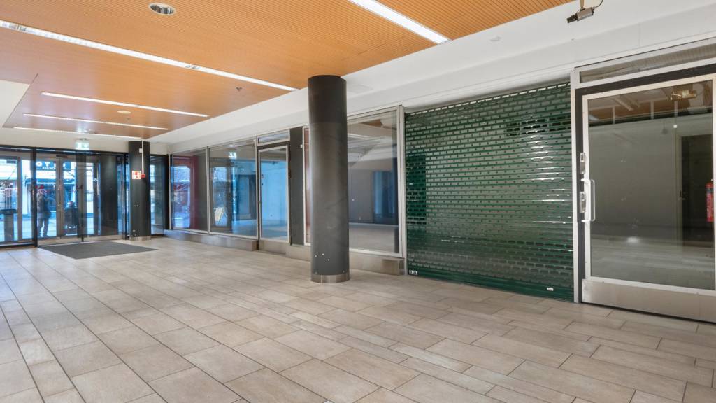 Isomyy kauppakeskus Kauppakatu 26