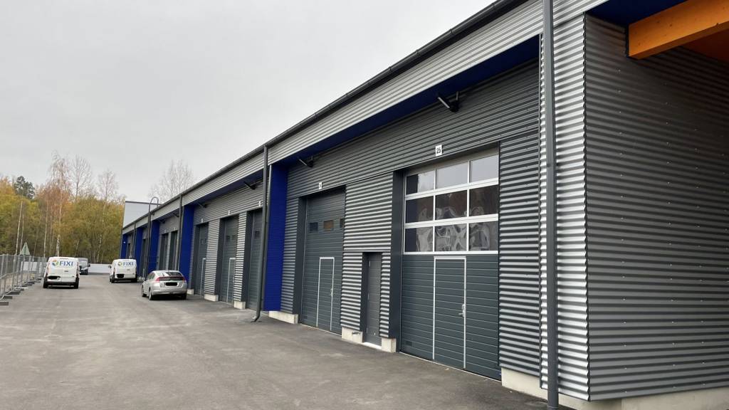 Julkisivu Mestarintie 1