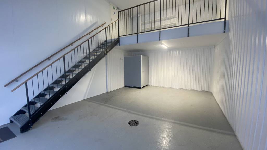 Tilakuva parvi + wc Oppipojantie 4