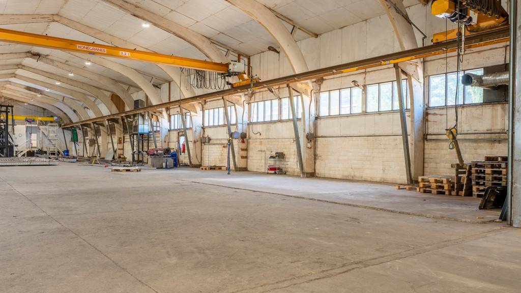 Kohdekuva 23 Ruusulehdontie 23