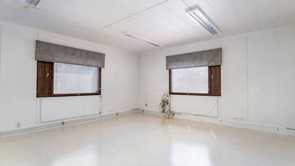 Kohdekuva 11 Ruusulehdontie 23