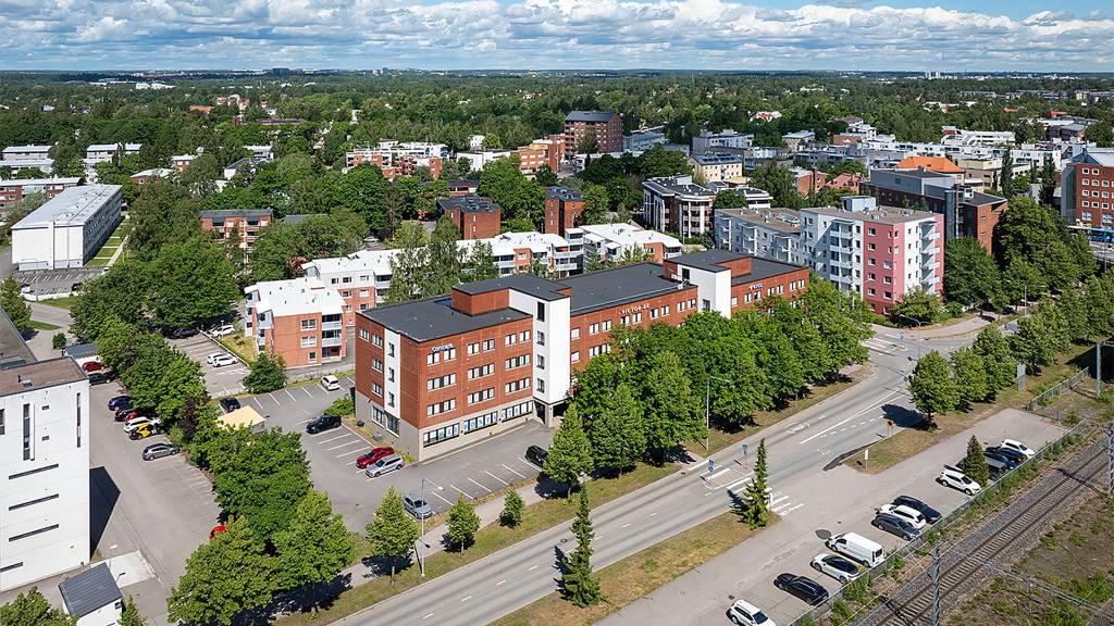 Kohdekuva 1 Malmin Kauppatie 8