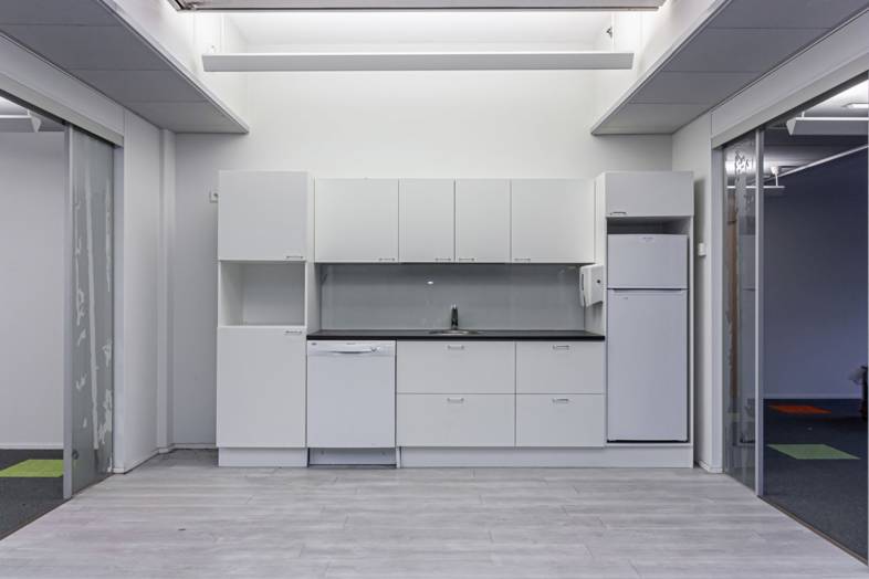 Malminkartanonkuja 4 (Ruosilantie 16 toimisto)