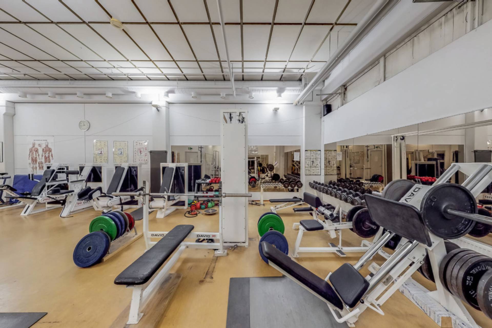 Malminkartanonkuja 4 (Ruosilantie 16 toimisto)