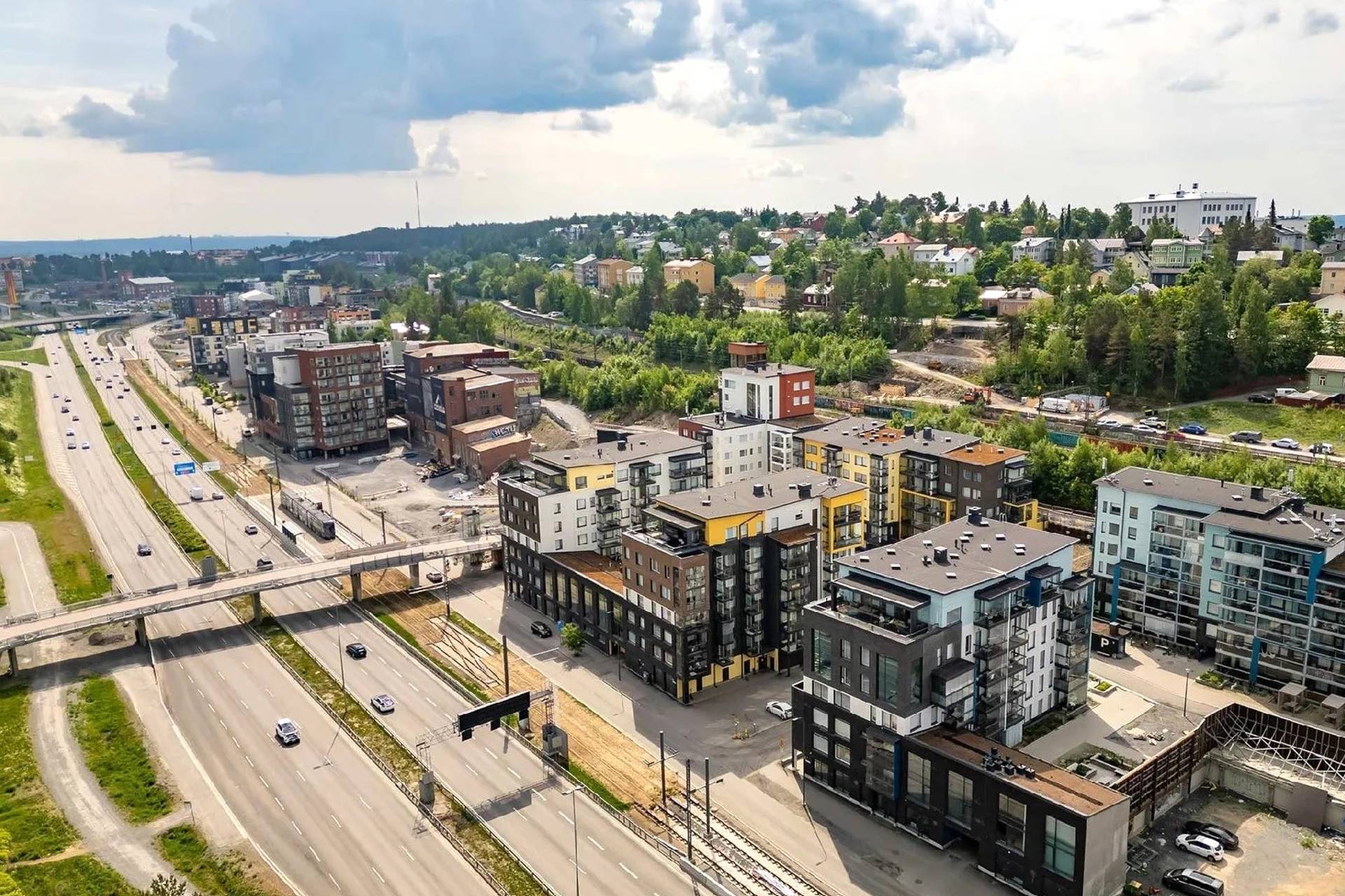 Rantatie 37 liiketila