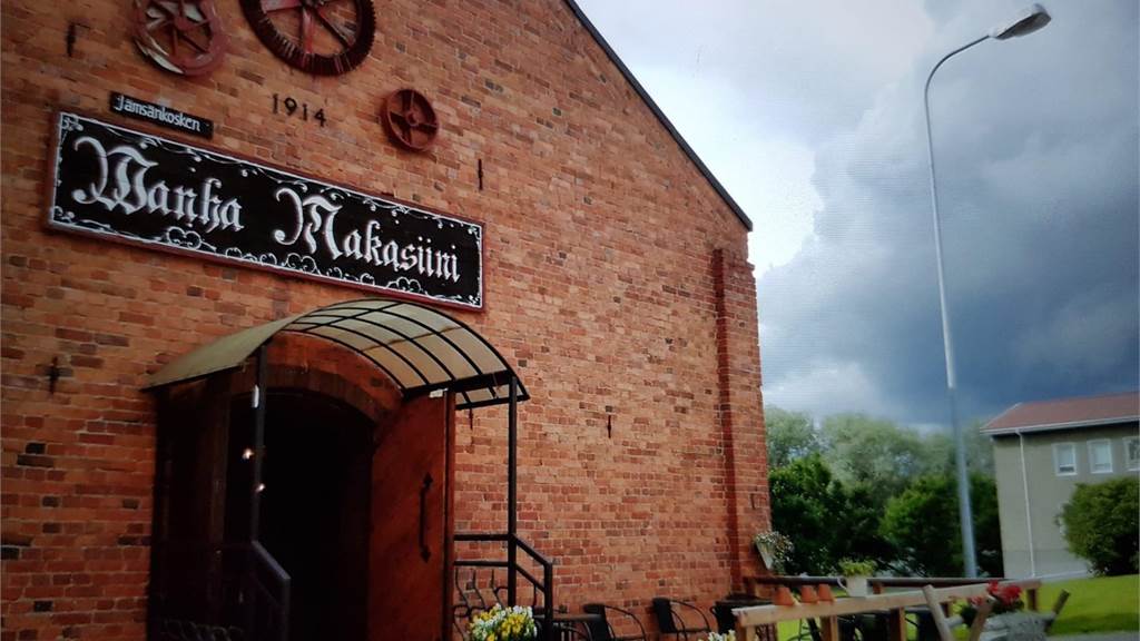 Isännöitsijänsilta 1