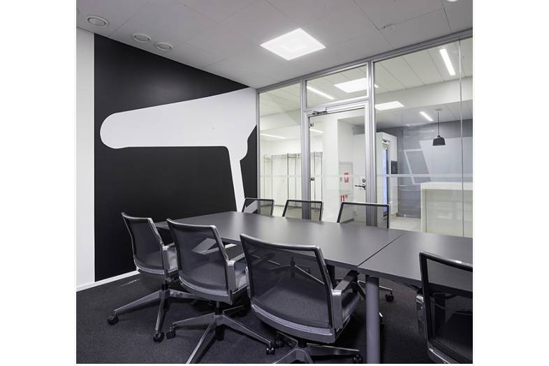 Pohjoinen Rautatiekatu 25