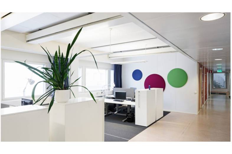 Pohjoinen Rautatiekatu 25