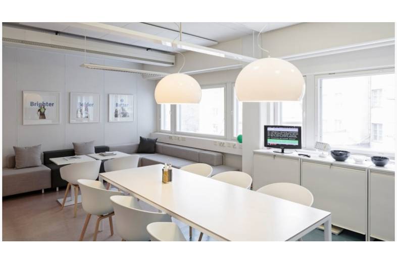 Pohjoinen Rautatiekatu 25