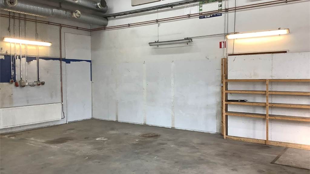 Vuokrattava toimitila Oulu Moreenikuja 2