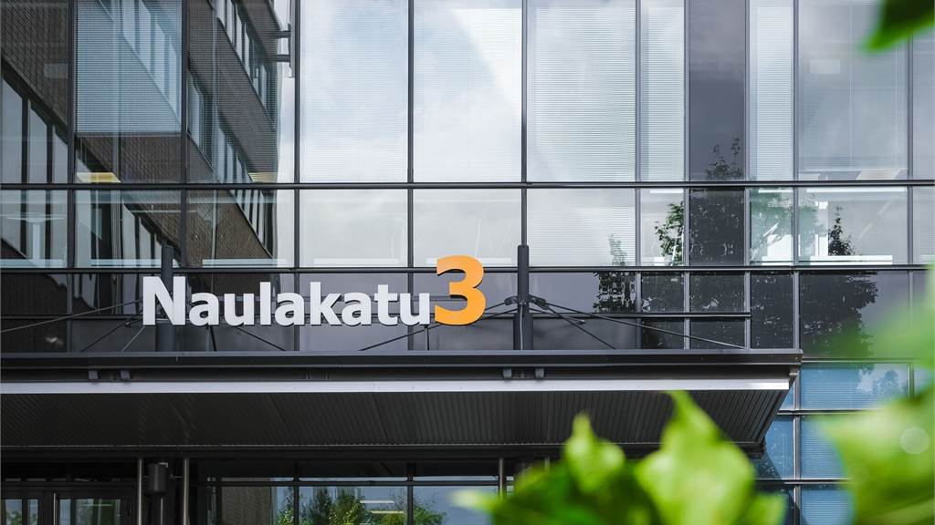 Tyylikäs sisäänkäynti Naulakatu 3