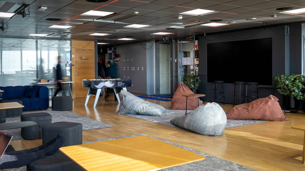 Urho Kekkosen katu 3-7