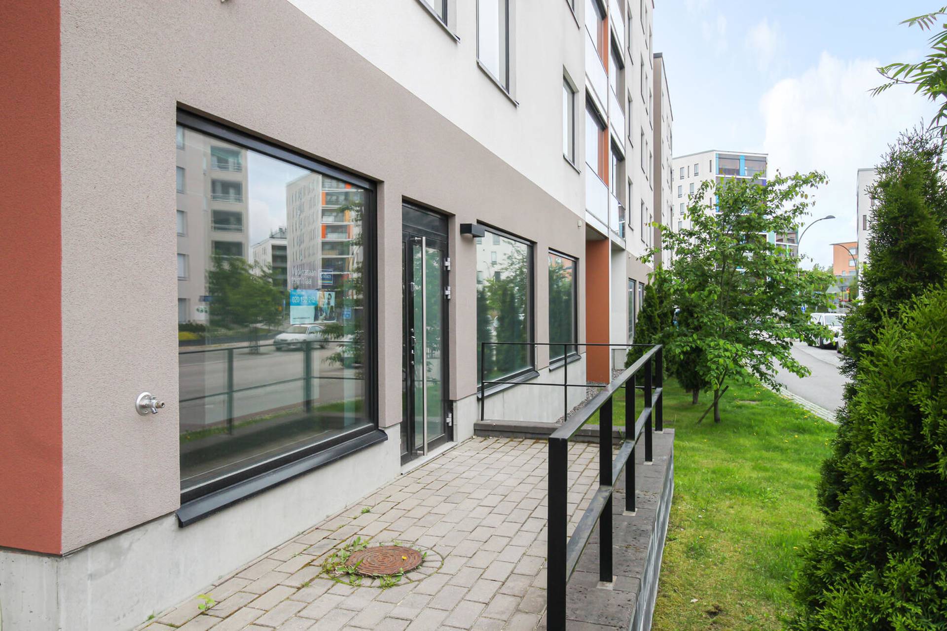 Leinelän puistotie 12