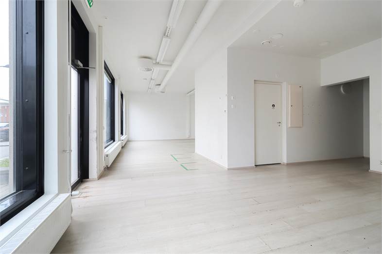 Leinelän puistotie 12